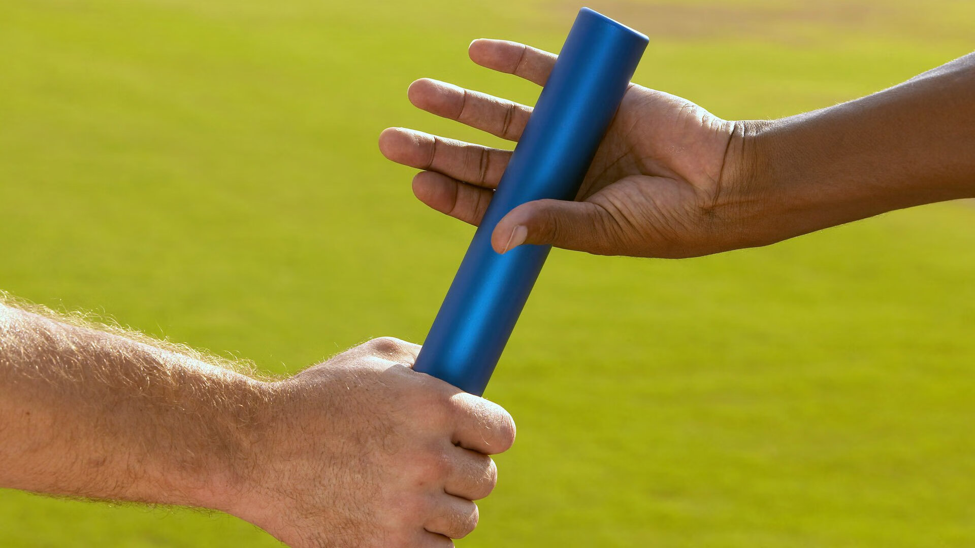 “德甲豪门纷纷发力,追逐联赛冠军”,德甲曾经的豪门